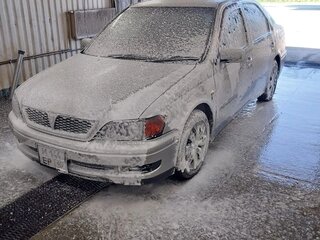 1998 Toyota Vista V (V50), серебристый, 400000 рублей, вид 3