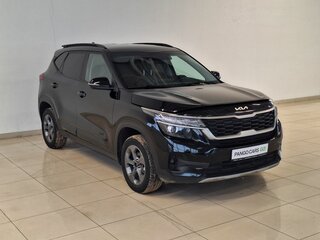 2022 Kia Seltos I, чёрный, 1985000 рублей, вид 3