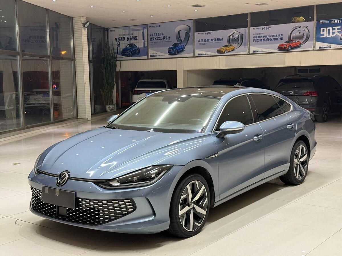 Открыть фотографии: Volkswagen Lamando II