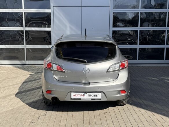 2011 Mazda 3 II (BL) Рестайлинг, серебристый, 1000000 рублей - вид 3