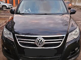 2010 Volkswagen Tiguan I, чёрный, 1150000 рублей, вид 1