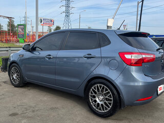 2013 Kia Rio 5-speed III, голубой, 980000 рублей, вид 5