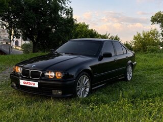 1992 BMW 3 серии 316i III (E36), чёрный, 228000 рублей, вид 1