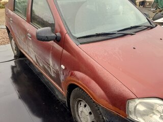 2013 Renault Logan I Рестайлинг, красный, 220000 рублей, вид 2