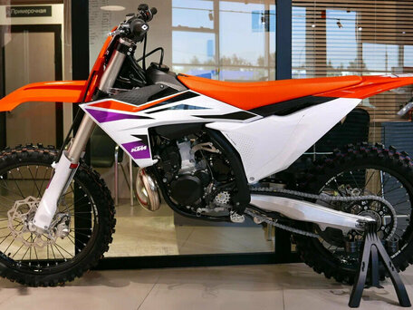 2024 KTM 250 SX, оранжевый, 1070000 рублей, вид 3