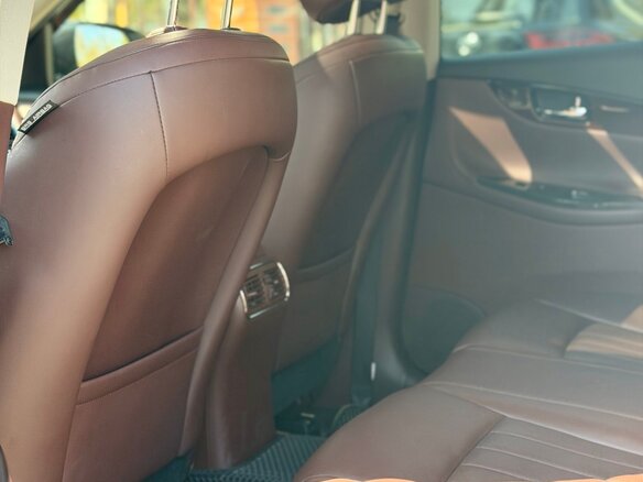 2017 Infiniti QX50 I Рестайлинг, белый, 1400000 рублей - вид 8