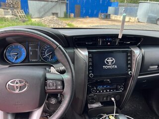 2020 Toyota Fortuner II Рестайлинг, чёрный, 3550000 рублей, вид 5