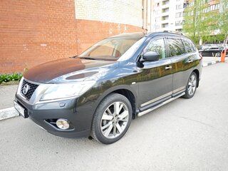2014 Nissan Pathfinder IV, чёрный, 2020000 рублей, вид 2
