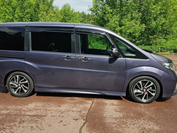 2015 Honda Stepwgn V, фиолетовый, 2050000 рублей - вид 8