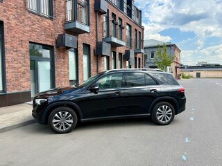 2020 Mercedes-Benz GLE 300 d II (V167), чёрный, 4800000 рублей, вид 1