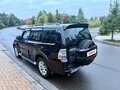 2013 Mitsubishi Pajero IV Рестайлинг 1, чёрный - вид 2