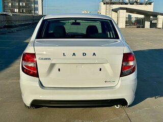 2026 Lada (ВАЗ) Granta CNG I Рестайлинг, белый, 956800 рублей, вид 4