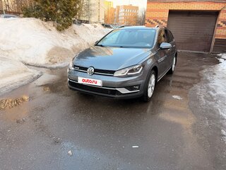 2019 Volkswagen Golf Alltrack VII Рестайлинг, серый, 2430000 рублей, вид 1