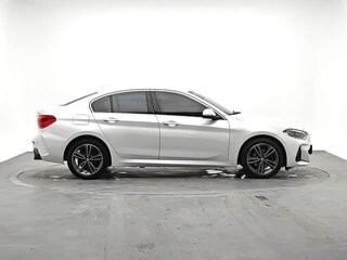 2021 BMW 1 серии 120i III (F52) Рестайлинг, белый, 1766033 рублей, вид 4