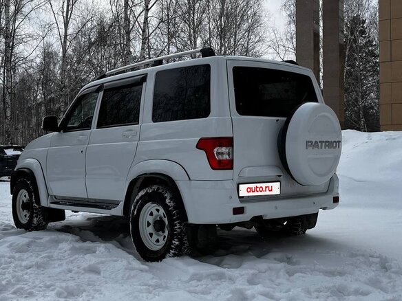 2019 УАЗ Патриот I Рестайлинг 3, белый, 2100000 рублей - вид 2