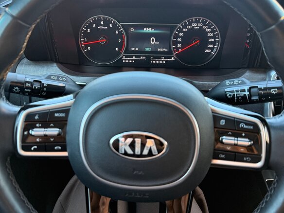 2020 Kia Sorento IV, синий, 3800000 рублей - вид 20