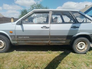 2002 Lada (ВАЗ) 21093i, серебристый, 100000 рублей, вид 4