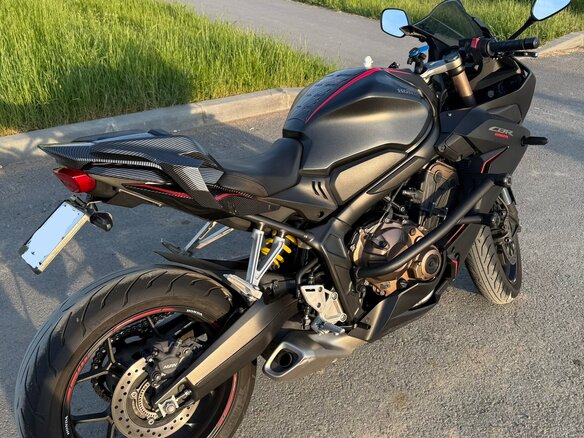 2020 Honda CBR 650R, чёрный, 940000 рублей - вид 7