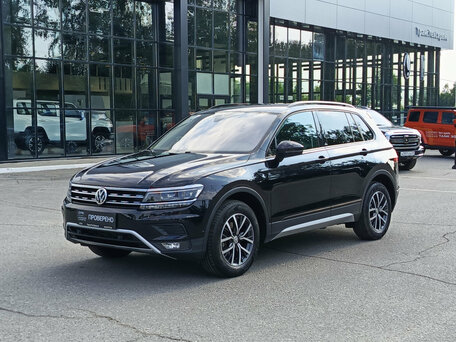 2020 Volkswagen Tiguan II, чёрный, 2685000 рублей, вид 1