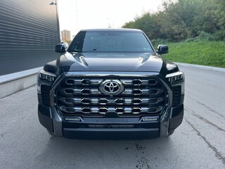 2025 Toyota Tundra CrewMax III, серый, 10670000 рублей, вид 5