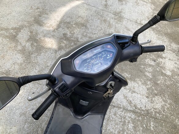2003 Honda Lead 50, серый, 80000 рублей - вид 8