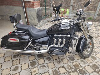 2009 Triumph Rocket 3, чёрный, 835000 рублей, вид 3