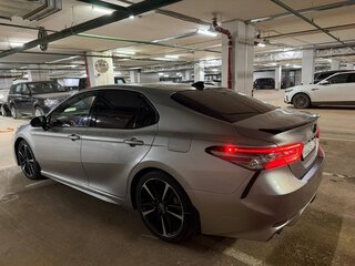 2019 Toyota Camry US Market VIII (XV70), серый, 2200000 рублей, вид 3