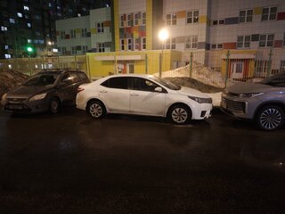 2013 Toyota Corolla XI (E160, E170, E180), белый, 1400000 рублей, вид 5