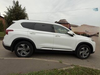 2021 Hyundai Santa Fe IV Рестайлинг, белый, 3300000 рублей, вид 3
