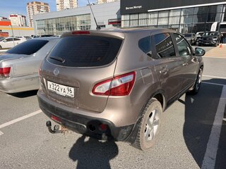 2013 Nissan Qashqai I Рестайлинг, бежевый, 760000 рублей, вид 3