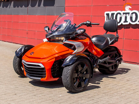 2015 BRP Can-Am Spyder, оранжевый, 1412908 рублей, вид 3