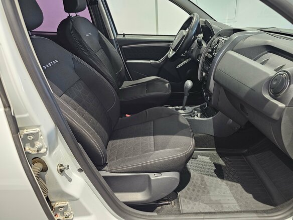 2016 Renault Duster I Рестайлинг, белый, 1079000 рублей - вид 12