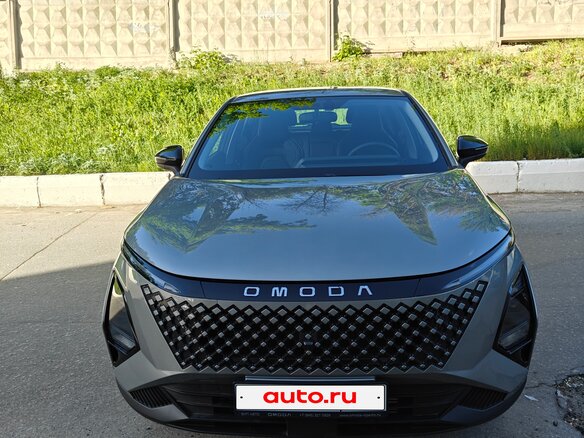 2024 Omoda C5 I Рестайлинг, серый, 2150000 рублей - вид 3