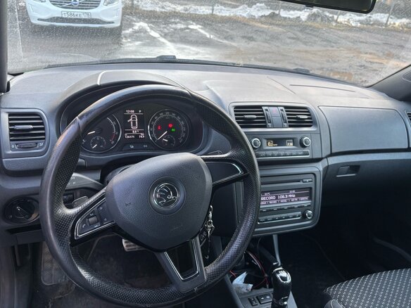 2013 Skoda Fabia RS II, зелёный, 1150000 рублей - вид 9