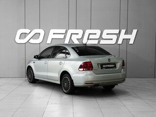 2018 Volkswagen Polo V Рестайлинг, серебристый, 1198000 рублей, вид 2