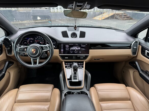 2020 Porsche Cayenne Coupé III, чёрный, 7850000 рублей - вид 17