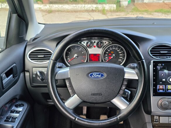 2008 Ford Focus II Рестайлинг, серебристый, 549000 рублей - вид 14