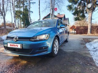 2015 Volkswagen Golf VII, голубой, 1370000 рублей, вид 2