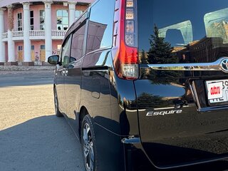 2016 Toyota Esquire I, чёрный, 2550000 рублей, вид 5