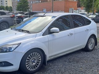 2010 Ford Focus II Рестайлинг, белый, 550000 рублей, вид 1