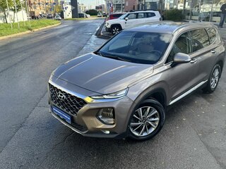 2019 Hyundai Santa Fe IV, бежевый, 2990000 рублей, вид 4
