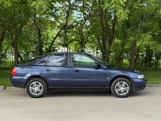 1995 Audi A4 I (B5), синий, 115000 рублей, вид 5