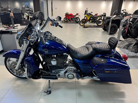 2013 Harley-Davidson Road King, синий, 1240000 рублей, вид 2