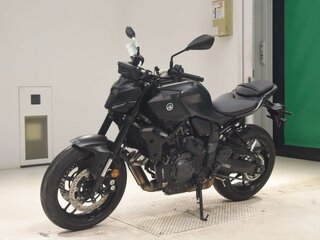 2025 Yamaha MT-07 (FZ-07), чёрный, 1020000 рублей, вид 4