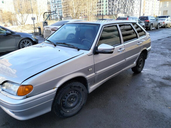 2007 Lada (ВАЗ) 2114, серебристый, 220000 рублей