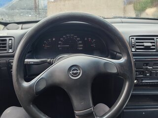 1990 Opel Vectra A, красный, 140000 рублей, вид 5