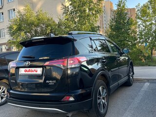 2017 Toyota RAV4 IV (XA40) Рестайлинг, чёрный, 2450000 рублей, вид 1