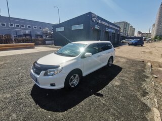 2008 Toyota Corolla Fielder X (E140, E150), белый, 810000 рублей, вид 2