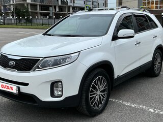 2020 Kia Sorento II Рестайлинг, белый, 2400000 рублей, вид 2