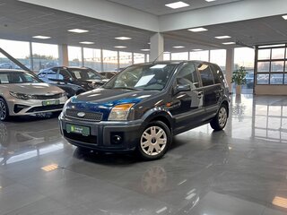 Ford Fusion I Рестайлинг